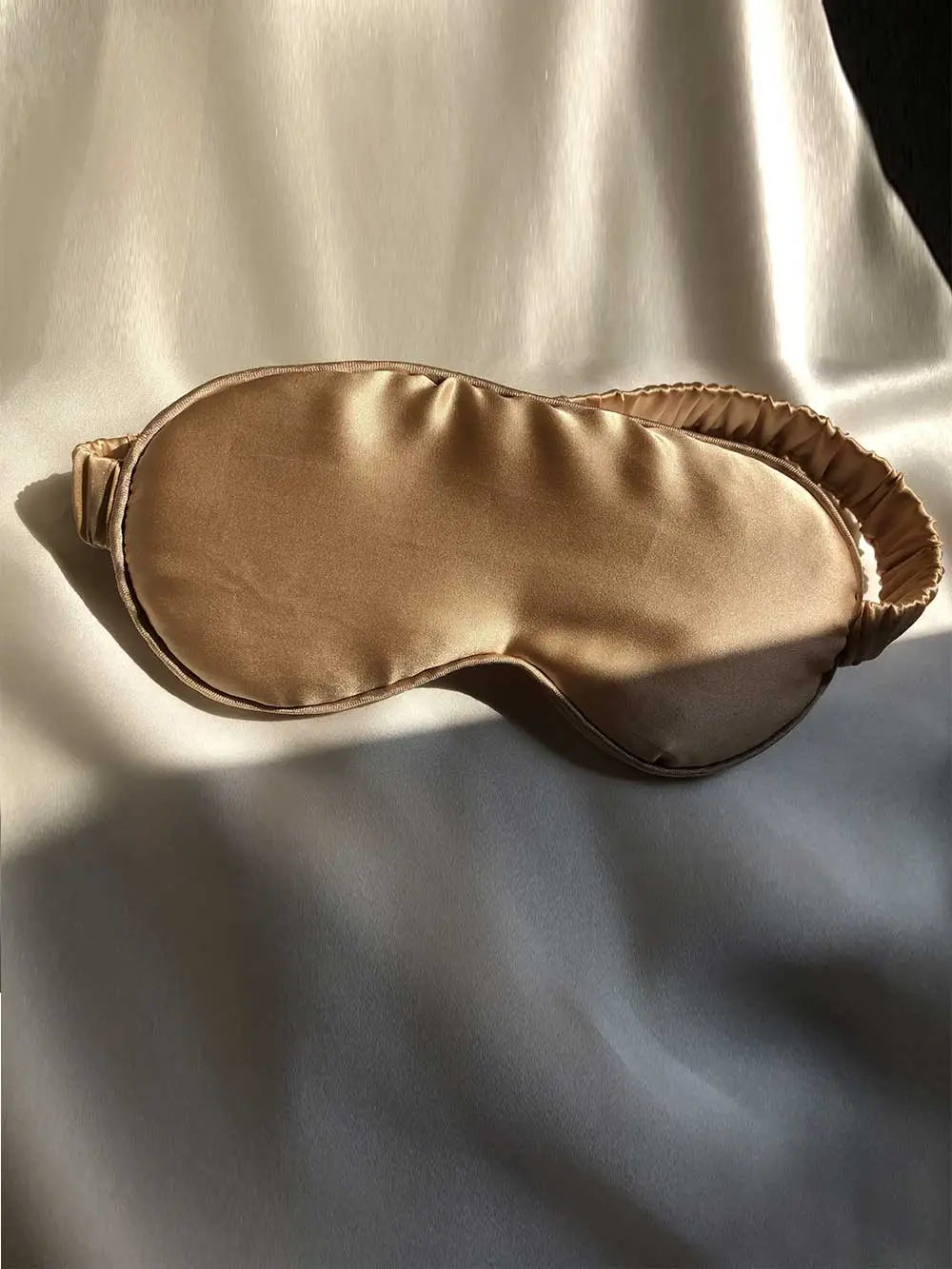 Eye mask champagne